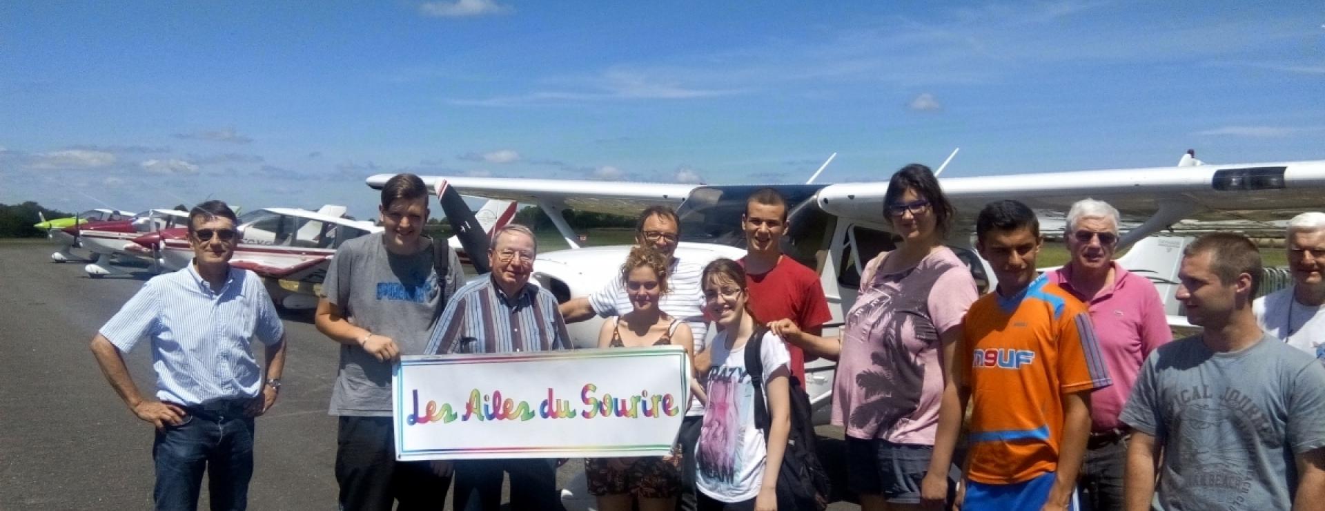 Ailes du Sourire à l'aéroclub de Sarlat