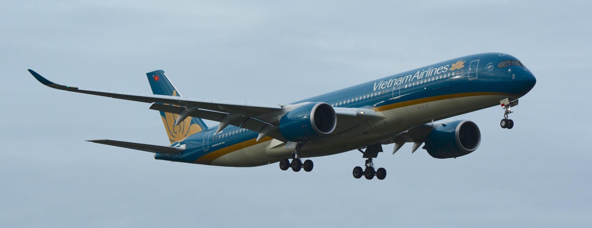 Vietnam Airlines