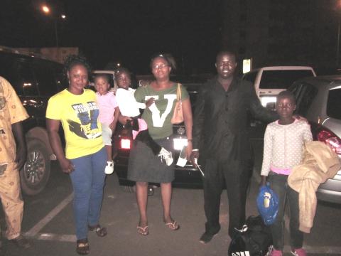Accueil des familles à l'arrivée à Ouagadougou