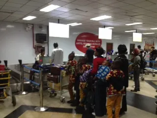 accompagnements réfugiés aéroport entebbe 